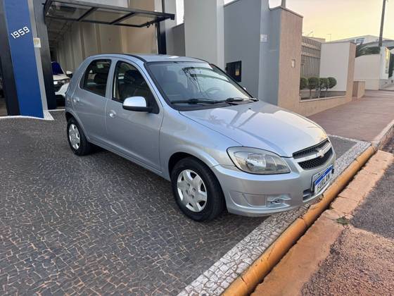 CHEVROLET CELTA 1.0 MPFI LT 8V FLEX 4P MANUAL CHEVROLET CELTA 1.0 MPFI LT 8V FLEX 4P MANUAL